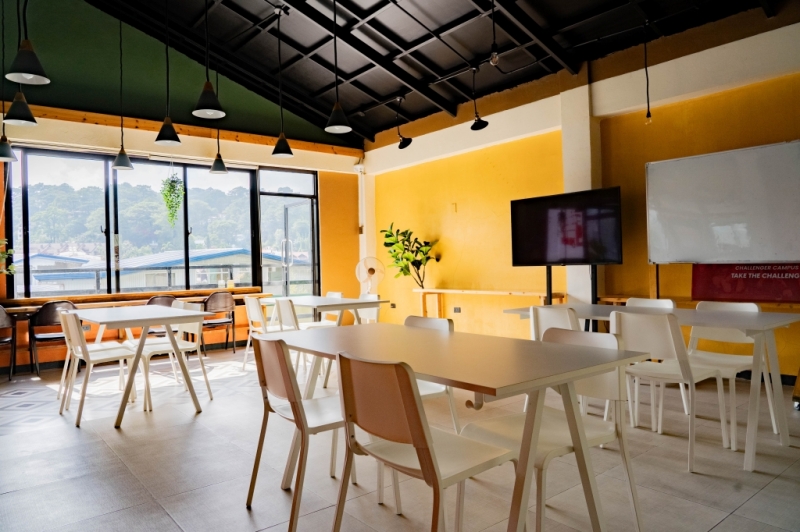 フィリピン留学 Cebu21 - Challenger Campus-Computer Room-9